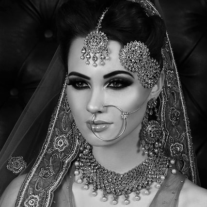 leos-mirror-creative-img2