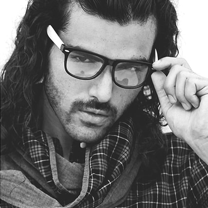 leos-mirror-creative-img37