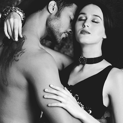 leos-mirror-creative-img15