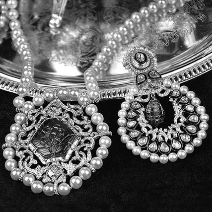 leos-mirror-creative-img22